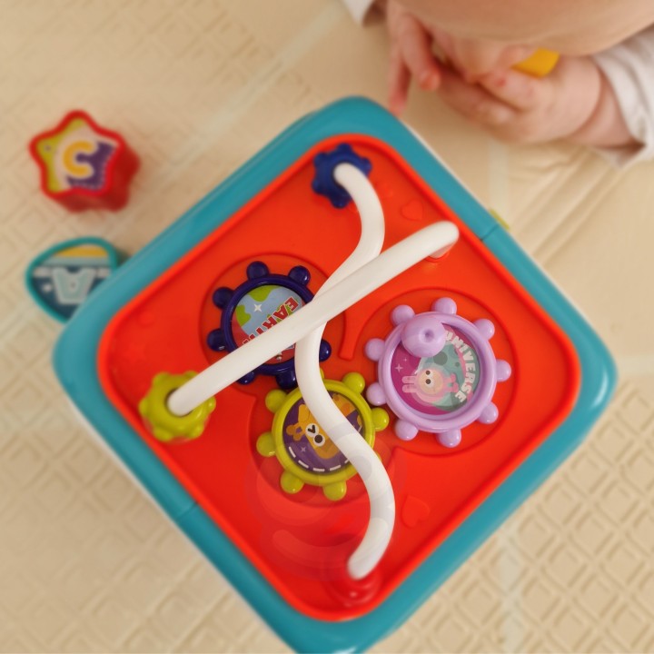 WOOPIE BABY 6-in-1 Montessori Interactive Sensory Cube