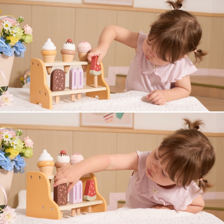 Ice Cream Stand with 6 PolarB Ice Creams - Fun and Development