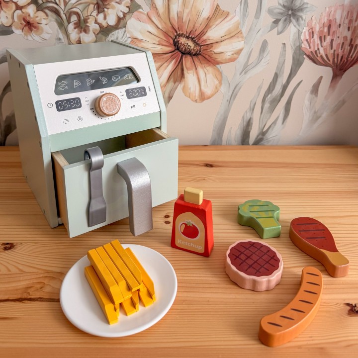 Air Fryer Wooden Tooky Toy - Educational Culinary Toy