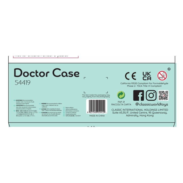 CLASSIC WORLD Little Doctor's Suitcase 19 pcs - Wooden Set