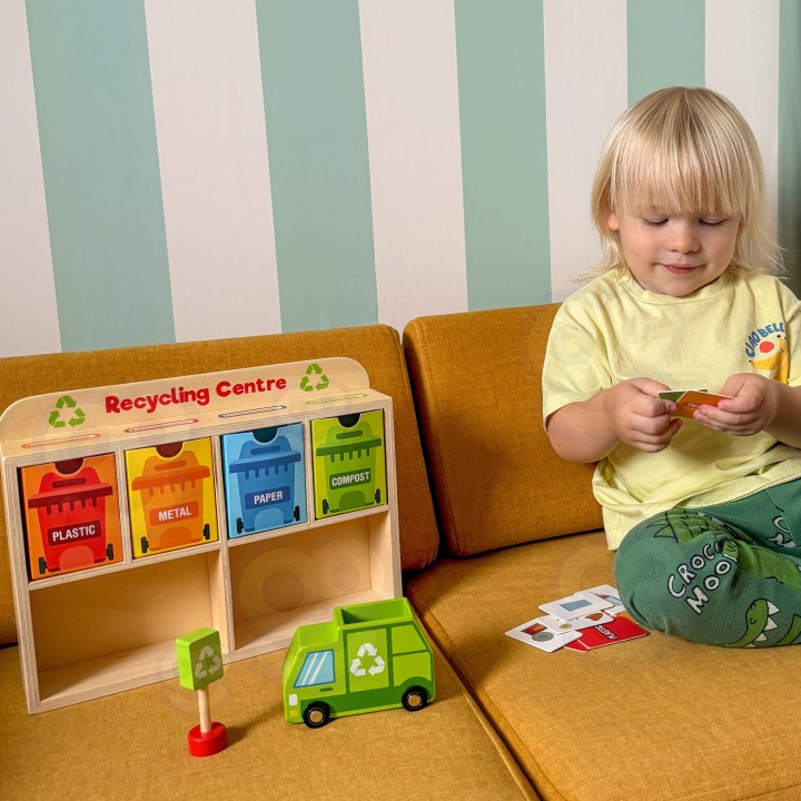 Montessori Wooden Recycling Center Tooky Toy - Ecological Fun