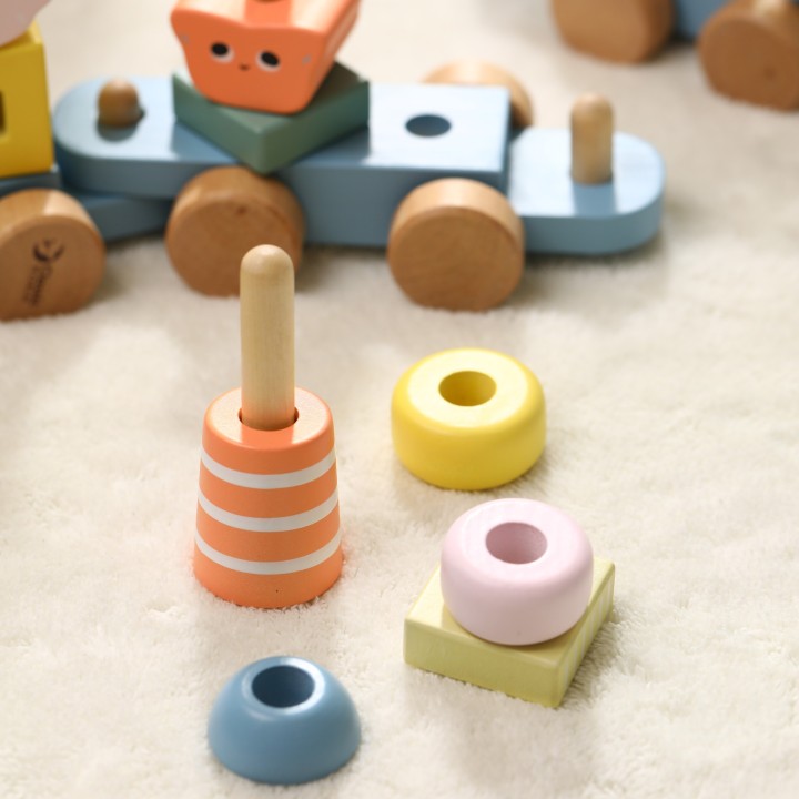 Ocean Classic World Wooden Train - Pull Toy with Blocks