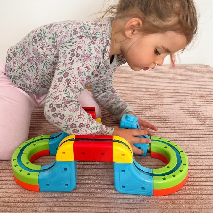 Magnetic Levitating Track 18 Pieces WOOPIE - DIY Educational Toy