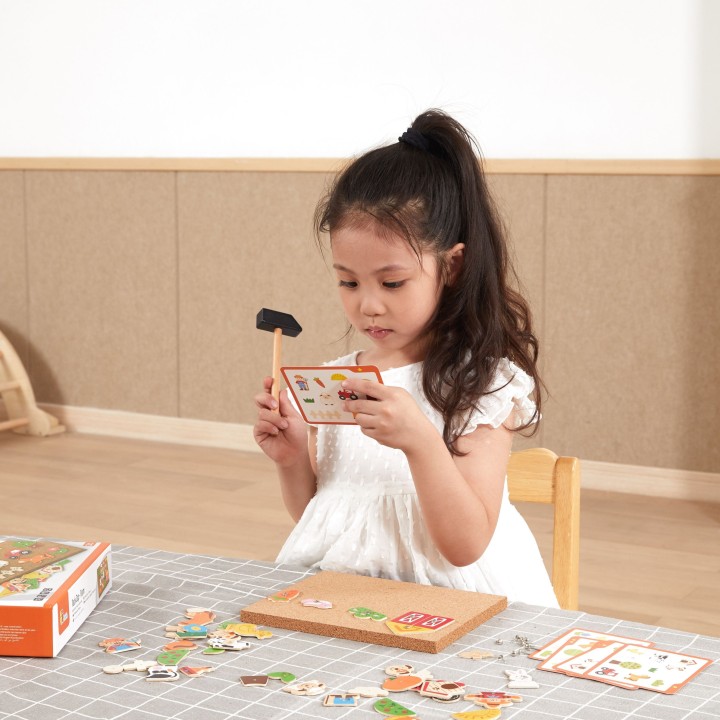 Wooden Nail Art Farm Viga Toys Cork Board