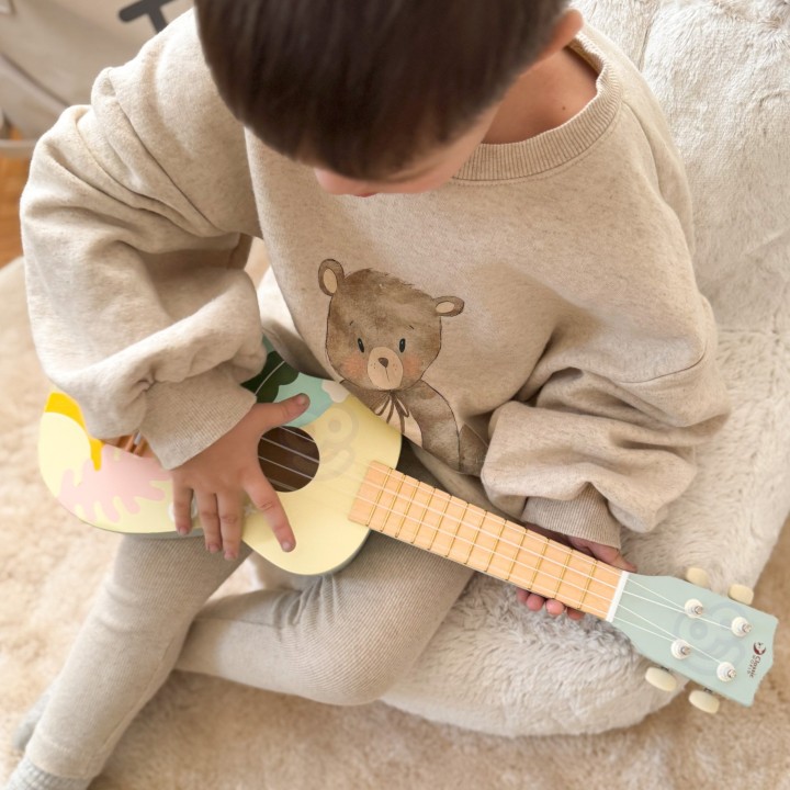 CLASSIC WORLD Wooden Ukulele Guitar for Kids Pink