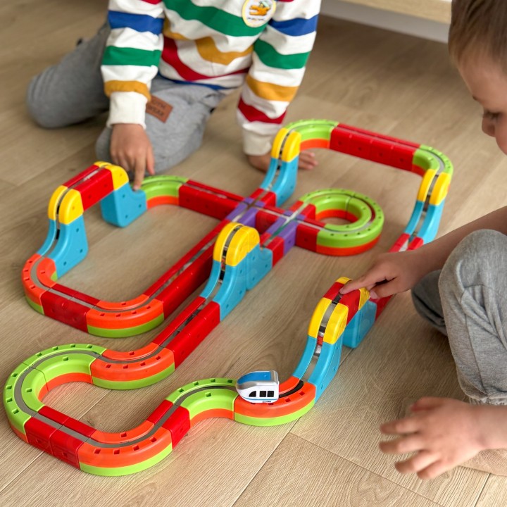 Anti-gravity magnetic track WOOPIE - Magic Train