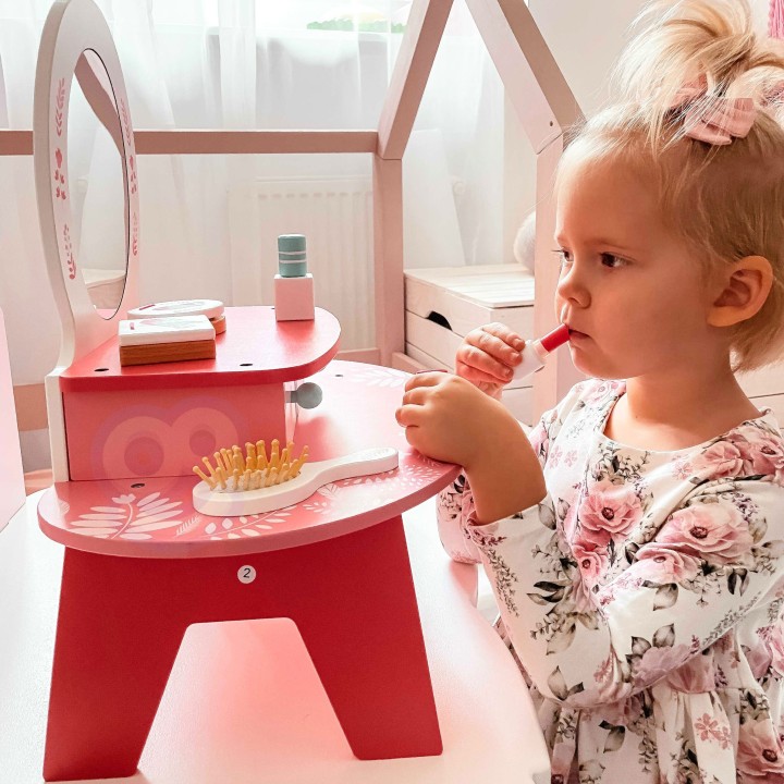 Różowa drewniana toaletka TOOKY TOY - zestaw z lustrem