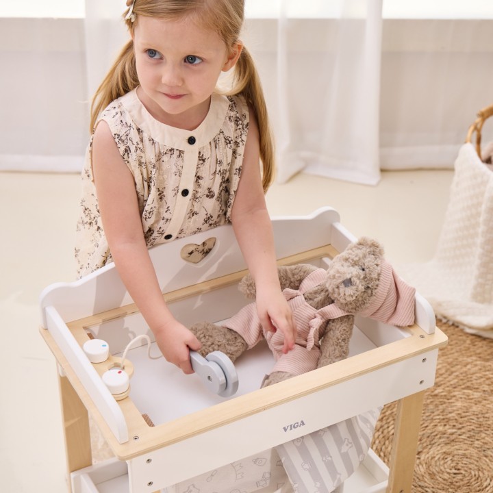 VIGA Wooden Changing Table 2 in 1 Bathtub for Dolls - The Perfect Toy