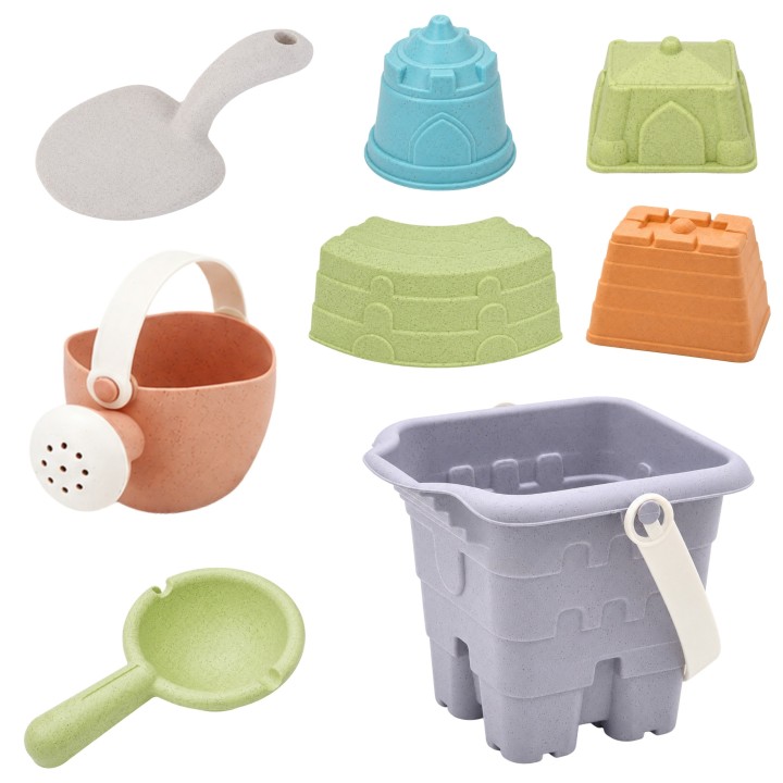 WOOPIE GREEN 8-piece Sand Bucket Set - Biodegradable