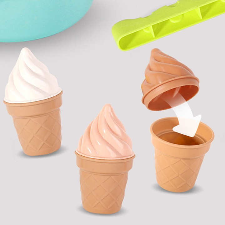 WOOPIE Zestaw do Piasku FUN ICE CREAM 15 el. Fabryka Śnieżek