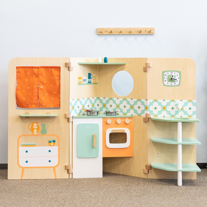 CLASSIC WORLD XXL House with Kitchen - Foldable, Multifunctional Toy
