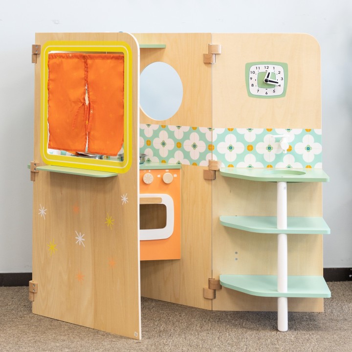 CLASSIC WORLD XXL House with Kitchen - Foldable, Multifunctional Toy
