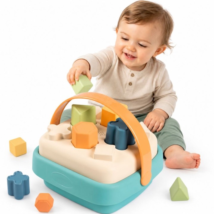 SMOBY Little Green Sorter - Bioplastic Basket for Children