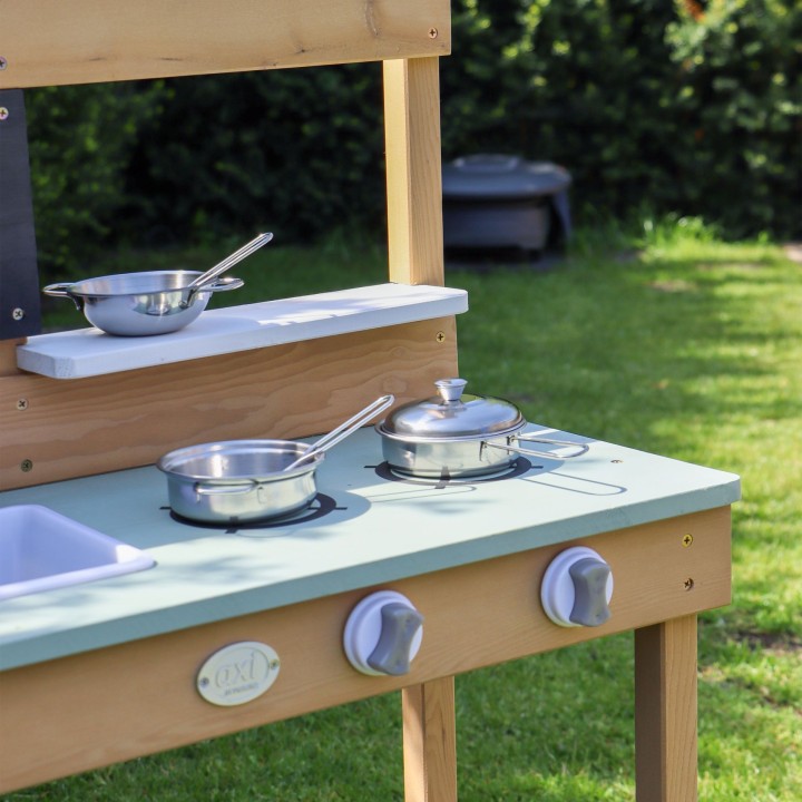 AXI Large Wooden Kitchen - Play, Water and Sand for Children
