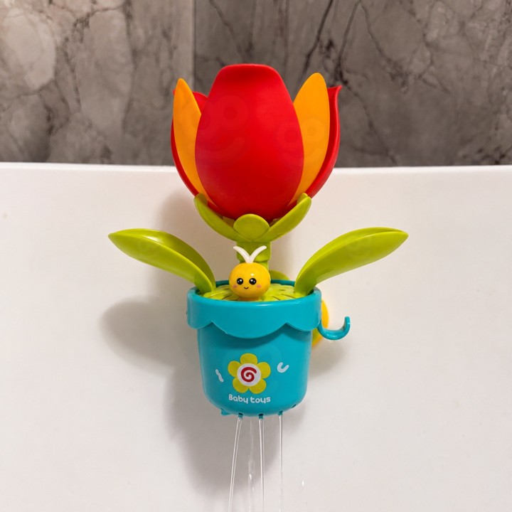 Blooming Bath Flower with Watering Can – Woopie Water Fun