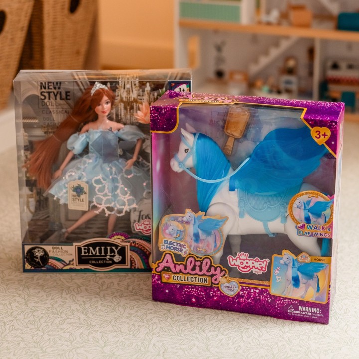 Lily Woopie Interactive Horse – Pegasus with mane and wings