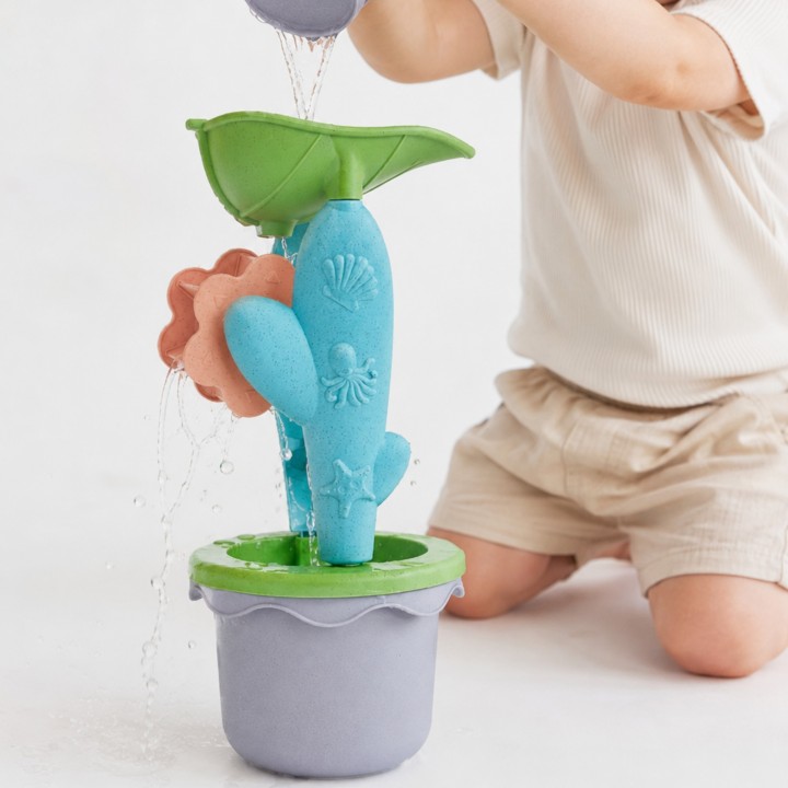 WOOPIE GREEN Zestaw 4 el. z Wiaderkiem i Kołowrotkiem BIO
