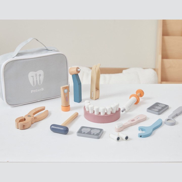 VIGA PolarB Wooden Dentist Set with Bag - Educational Toy