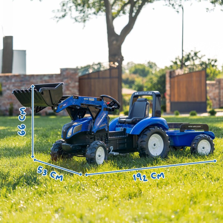 FALK New Holland T8 Tractor with Bucket and Trailer 3-7 years old
