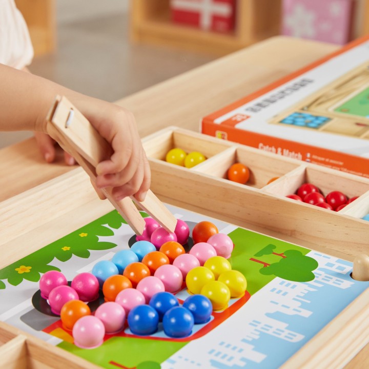 VIGA Wooden Ball Catch and Match Game - Montessori Puzzle