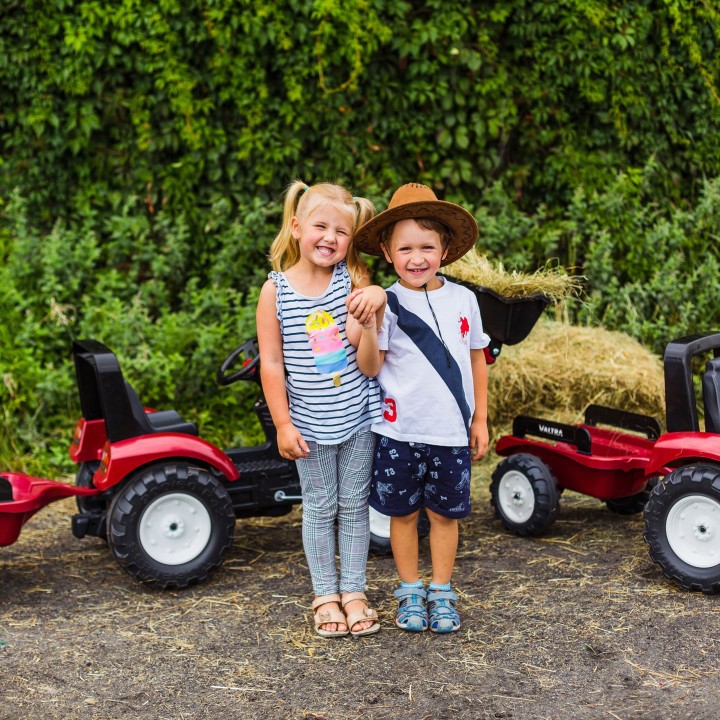 FALK Traktor Valtra Bordowy z Przyczepką i Łyżką dla 3+ lat