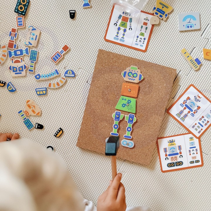Drewniana Przybijanka Roboty Viga - Kreatywny Zestaw Montessori 45 el.