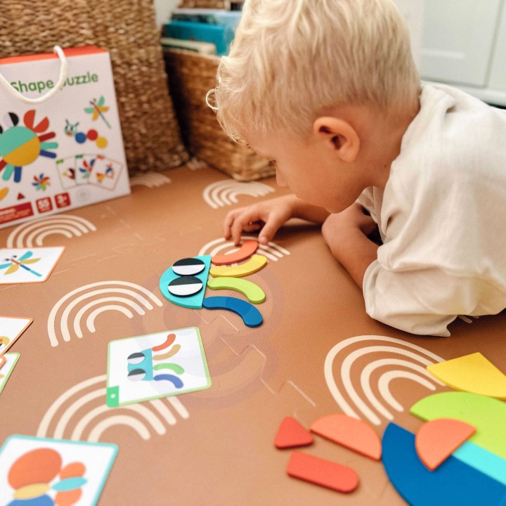 WOOPIE GREEN Wooden Montessori Puzzle 40 Patterns - 55 pcs.