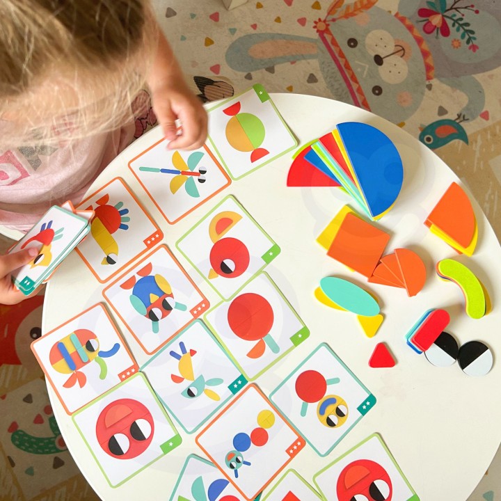 WOOPIE GREEN Drewniana Układanka Montessori 40 Wzorów - 55 el.
