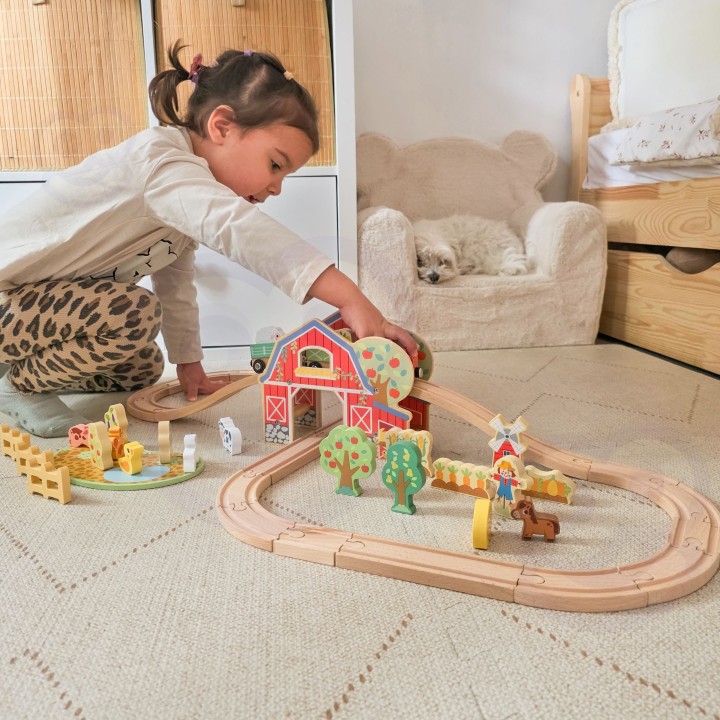 TOOKY TOY Wooden Farm Train - Set of 48 pieces