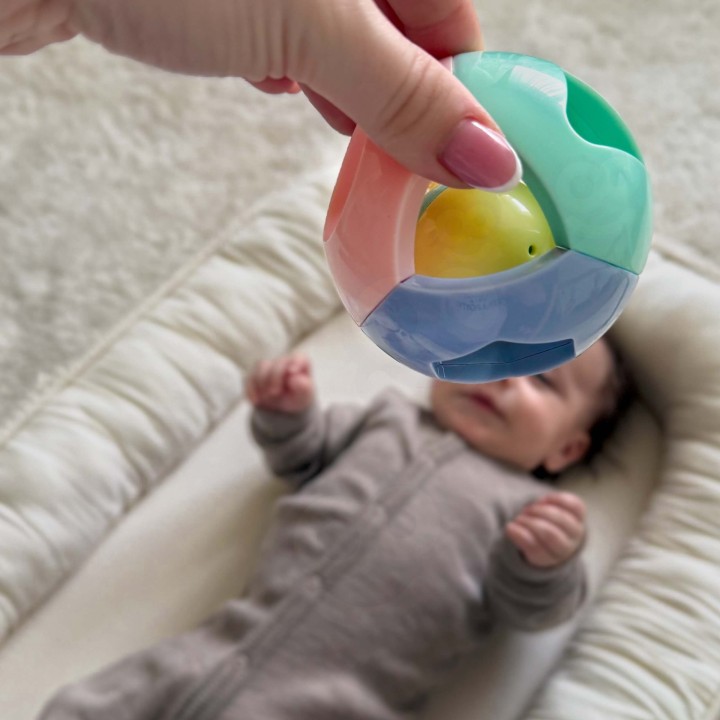 WOOPIE BABY Pastel Rattle Crawling Ball 0m+