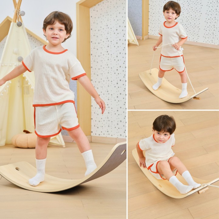 VIGA Wooden Balance Board - A Toy That Develops Skills