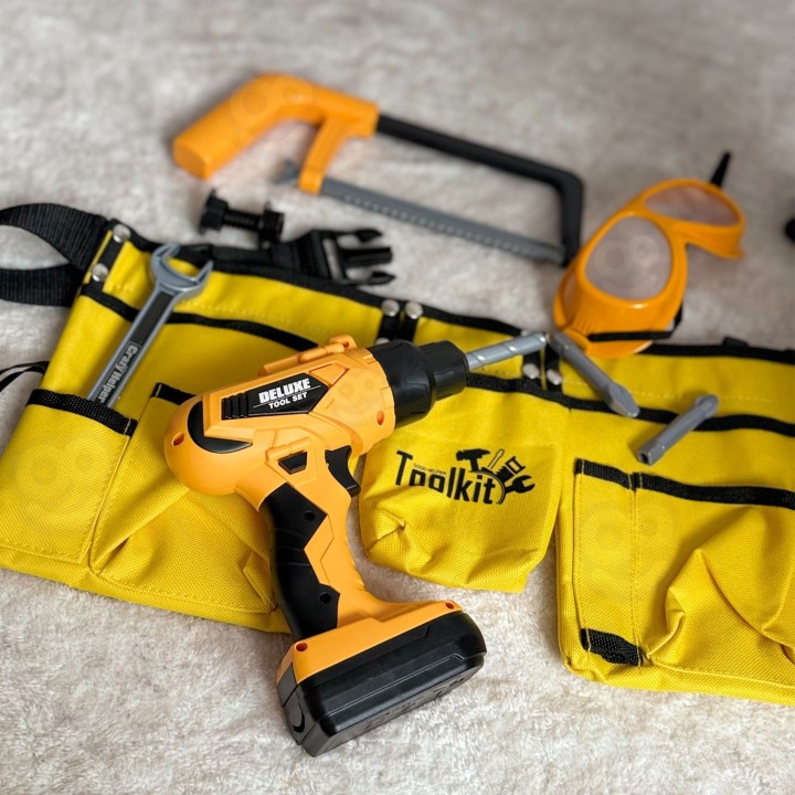 Woopie's Little Handyman Tool Kit - Belt and Screwdriver