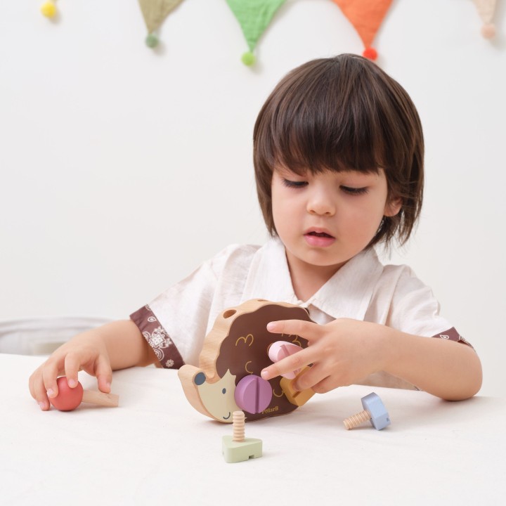 VIGA Drewniana Zabawka Jeżyk z Śrubkami Montessori - Kreatywna Zabawa