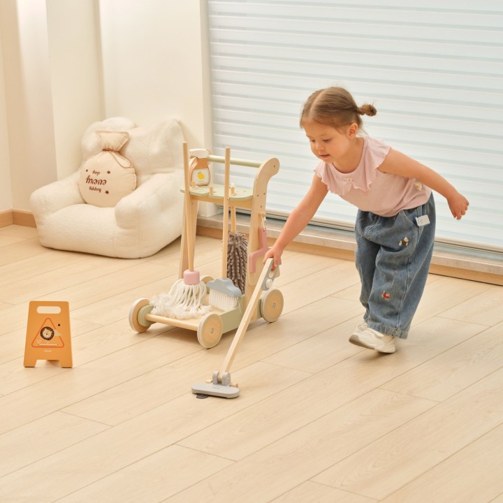 VIGA Wooden Cleaning Cart - 11-piece Set for Children