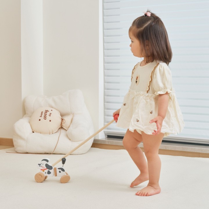 VIGA push dog - wooden toy for toddlers