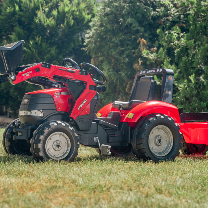 FALK Case Pedal Tractor with Bucket and Trailer Red from 3 Years
