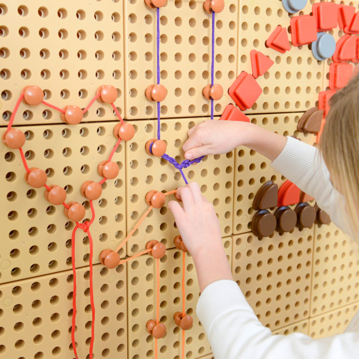 Zestaw Kołeczki i Sznurki - Tablica Naukowo-Kreatywna Masterkidz