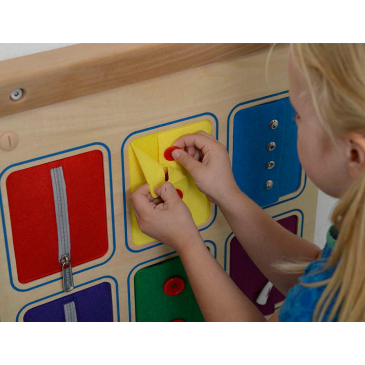 Tablica Ścienna Otwieranie I Zamykanie Zamków Suwaki Guziki Masterkidz