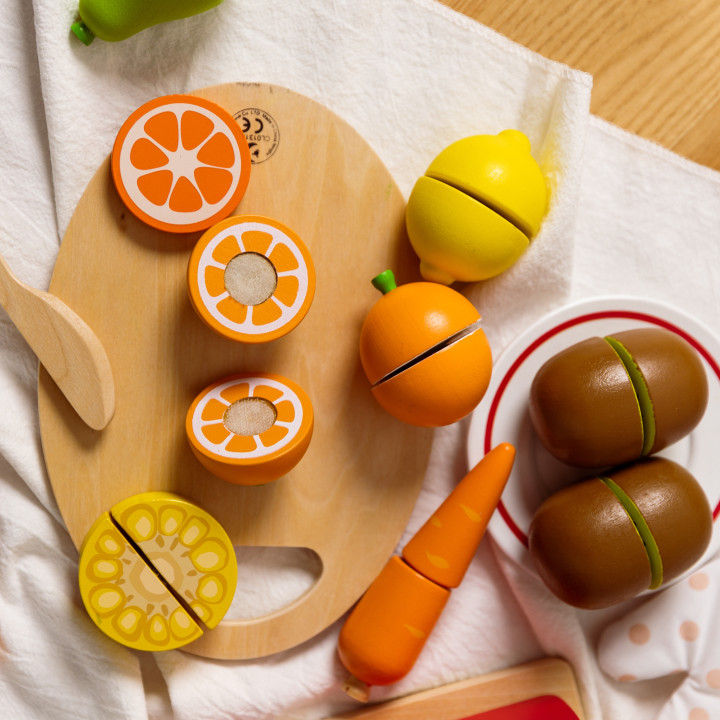 CLASSIC WORLD Wooden Velcro Fruit Chopping Set