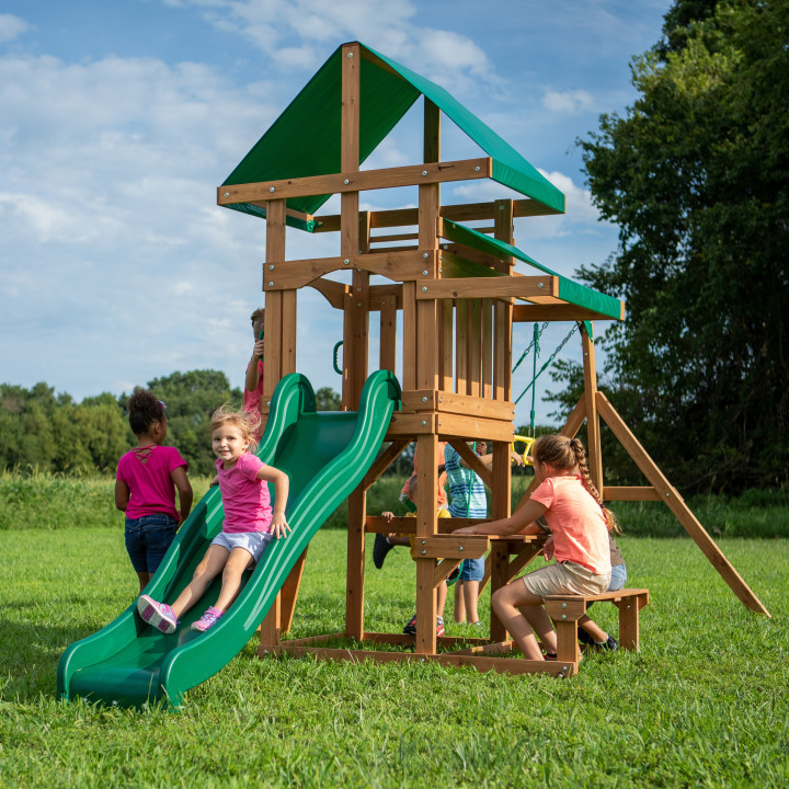 Drewniany plac zabaw Step 2 Belmont 6w1 zjeżdżalnia piaskownica Backyard Discovery
