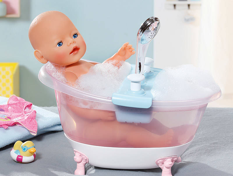 lalka z wanienką, lalka kąpiel, lalka prysznic, lalka do kąpania, interkatywna lalka, brykacze, baby born,